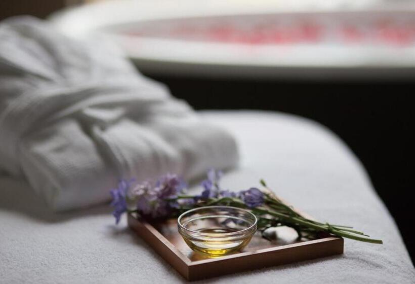 Karuizawa Prince Hotel East