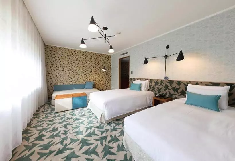 Karuizawa Prince Hotel East