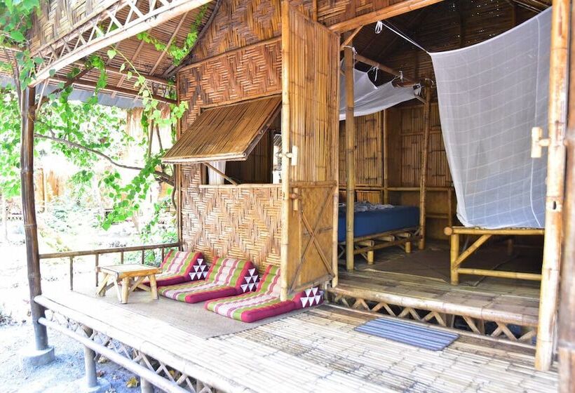 פנסיון Green View Beach Resort