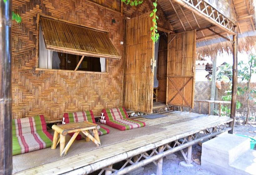 פנסיון Green View Beach Resort