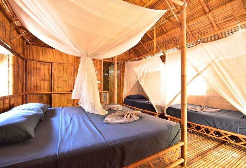 פנסיון Green View Beach Resort