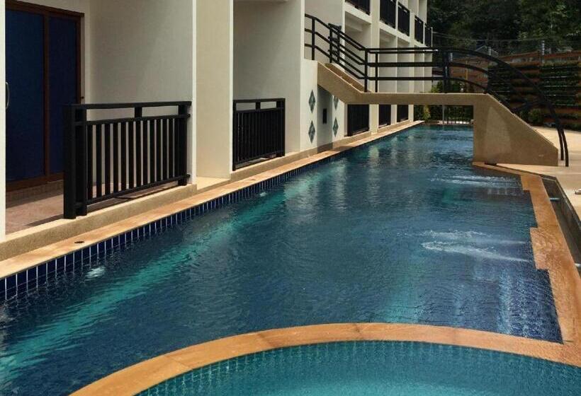 פנסיון Green View Beach Resort