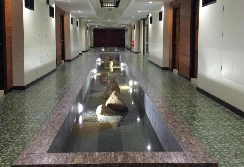 פנסיון Green View Beach Resort