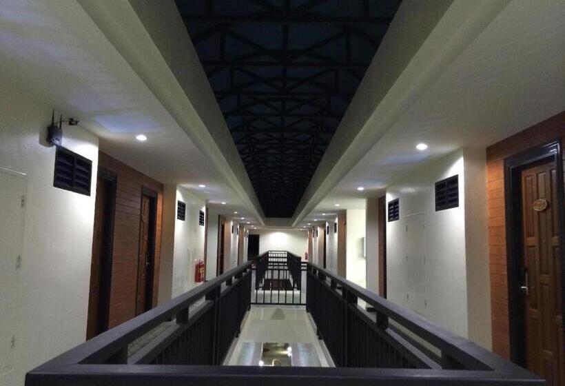 פנסיון Green View Beach Resort