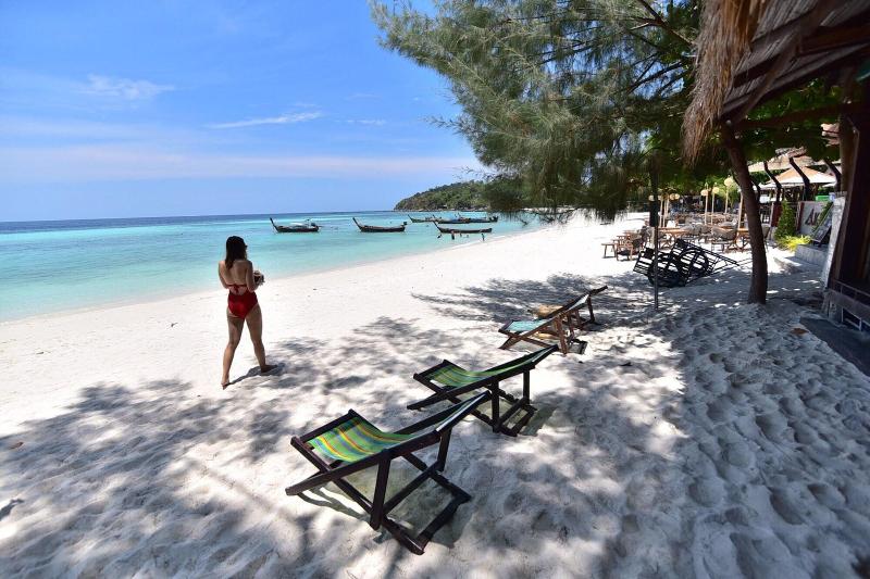 פנסיון Green View Beach Resort