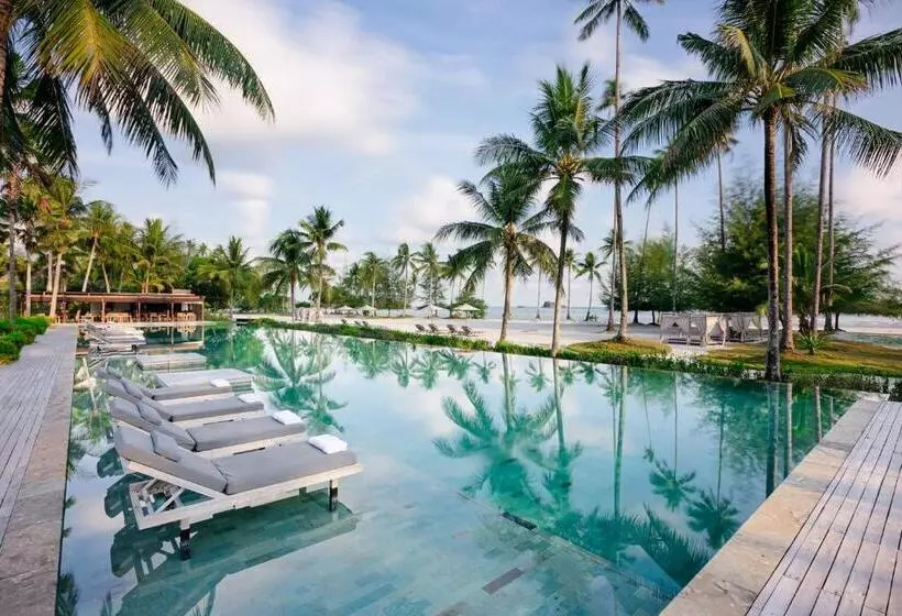 אתר נופש The Sanchaya