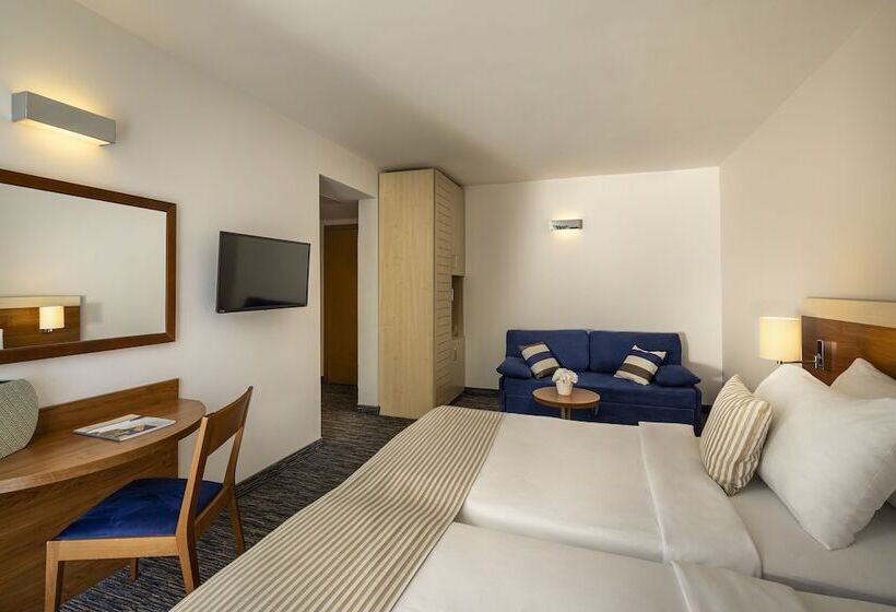 Valamar Sanfior Hotel & Casa