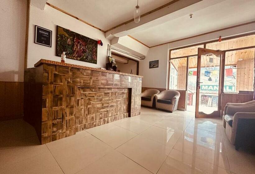 Alpine   A Boutique Hotel , Manali