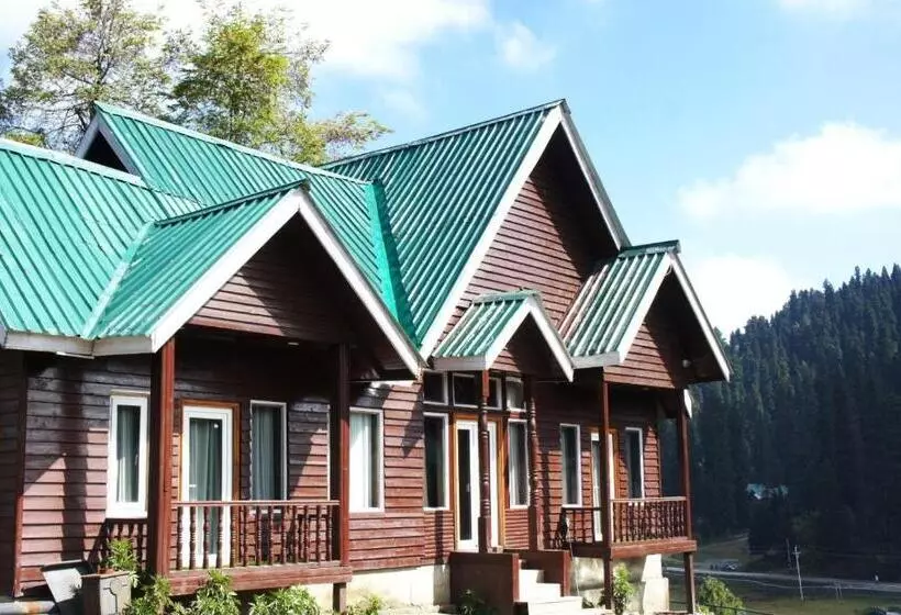 ホテル Gulmarg Woods By Stay Pattern