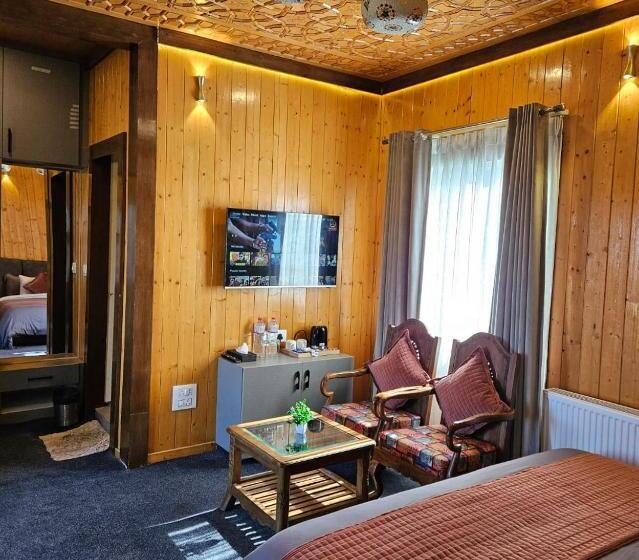 בית מלון כפרי Gulmarg Woods By Stay Pattern