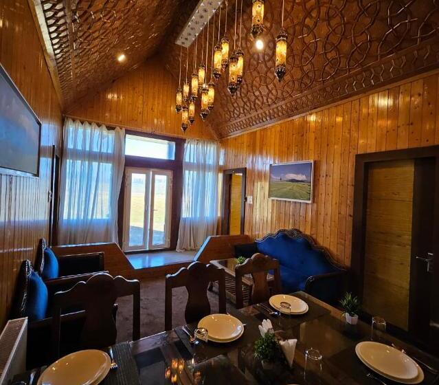בית מלון כפרי Gulmarg Woods By Stay Pattern