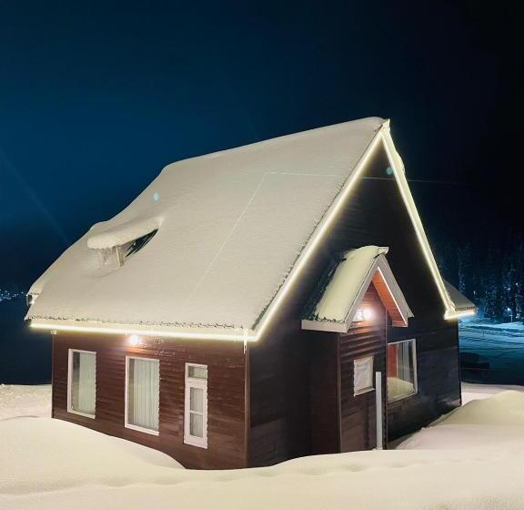 בית מלון כפרי Gulmarg Woods By Stay Pattern