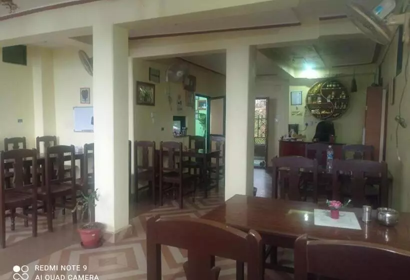 پانسیون Begnas Coffee House &