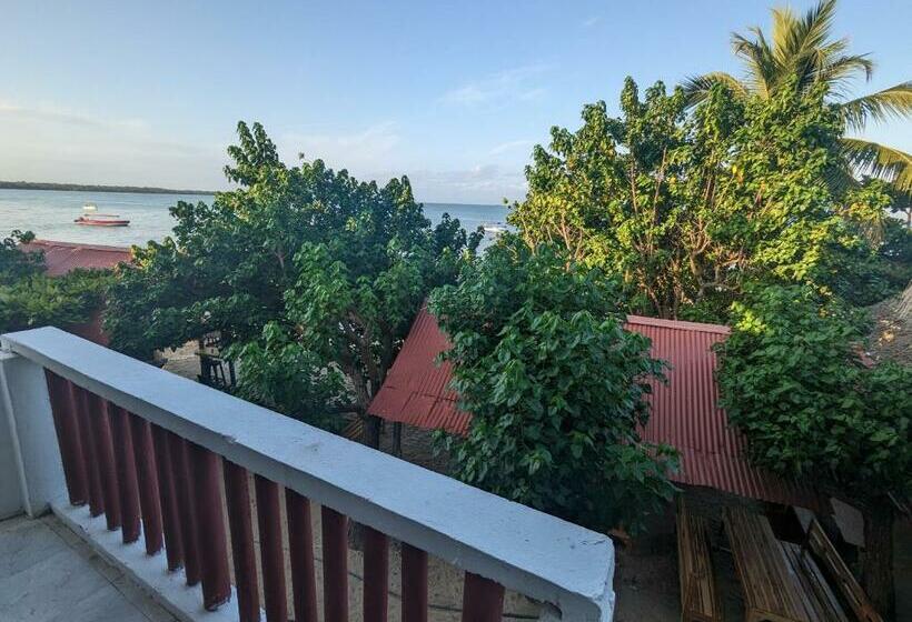 پانسیون Cabaña Villa Eugenia