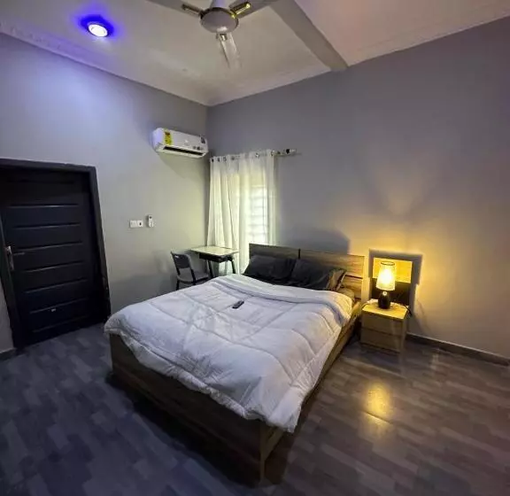 Majatalo Northwold Hottel