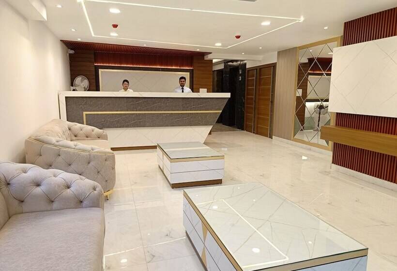 ホテル Aman Residency