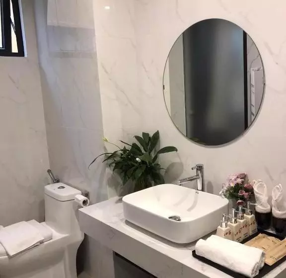 هتل Lynn Times Thanh Thuy