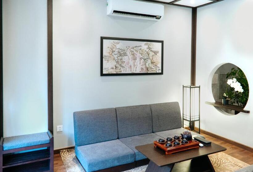 هتل Lynn Times Thanh Thuy