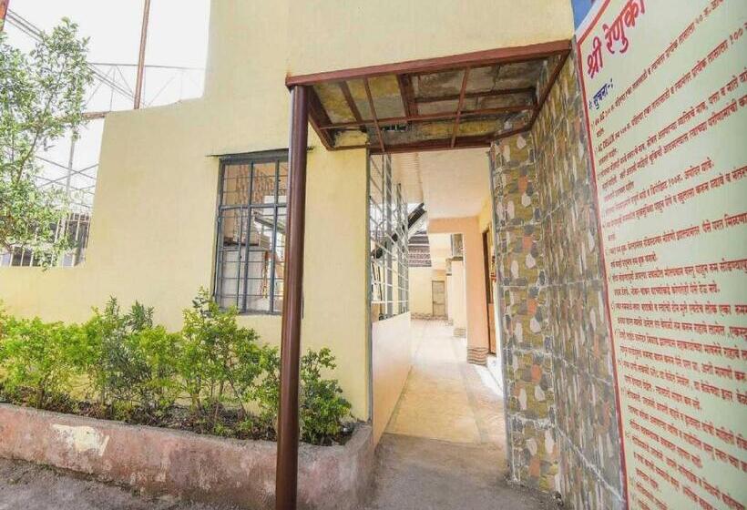 Hotell Oyo Flagship 81136 Renuka Lodging And Boarding