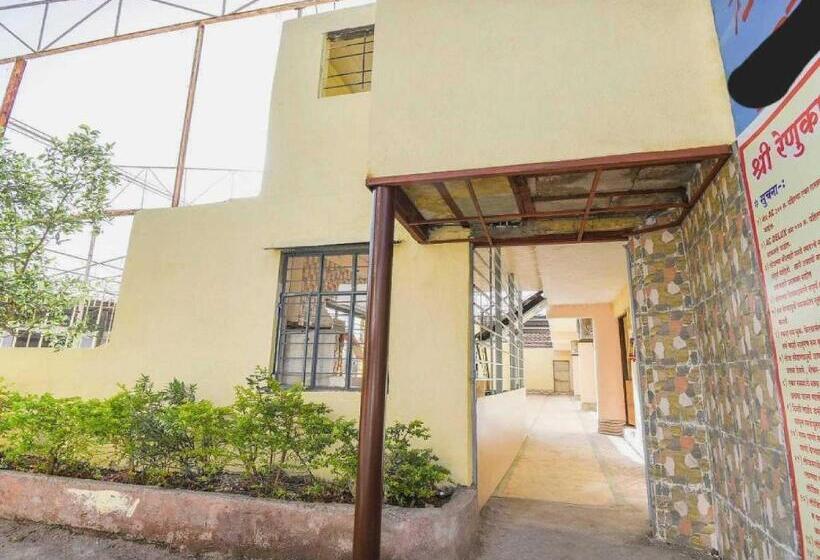 Hotell Oyo Flagship 81136 Renuka Lodging And Boarding