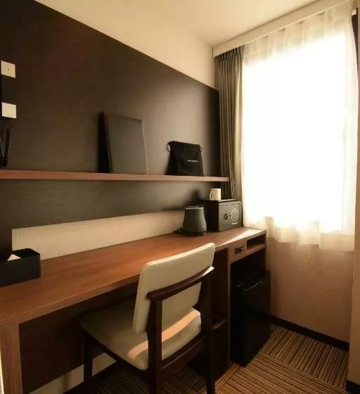 هتل Sanrriott Osaka Hommachi