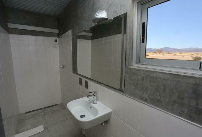 Отель Solitaire Lodge