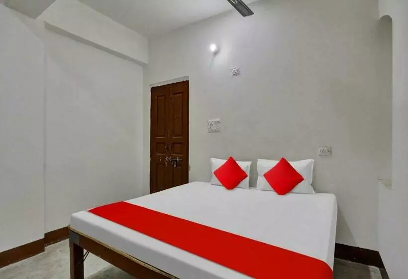 ホテル Spot On 81110 Ganga Darshan Guest House