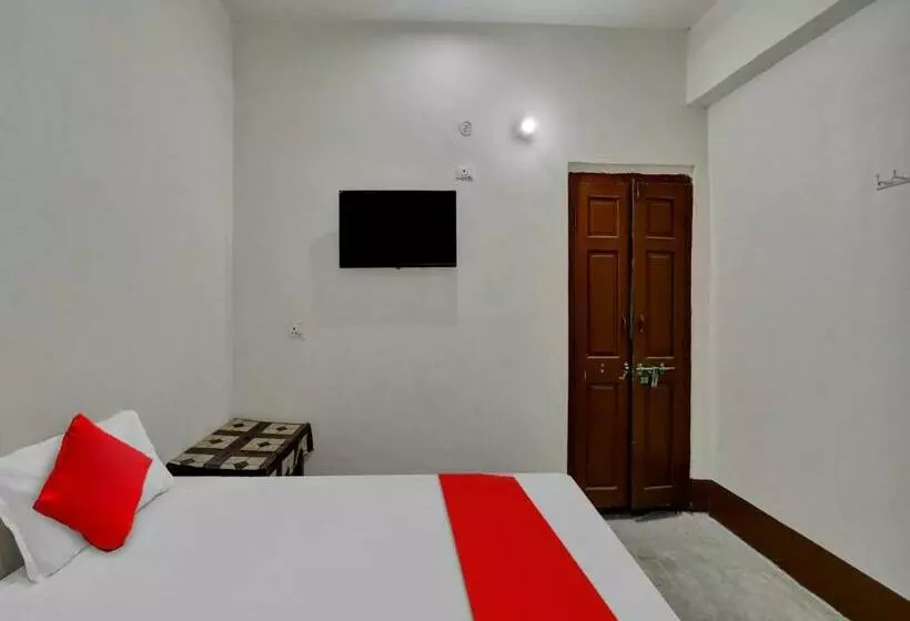 ホテル Spot On 81110 Ganga Darshan Guest House