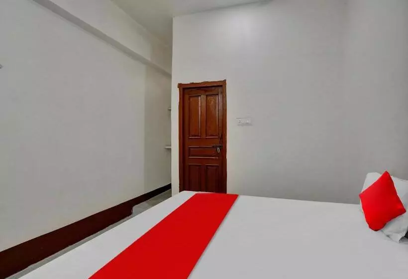 ホテル Spot On 81110 Ganga Darshan Guest House