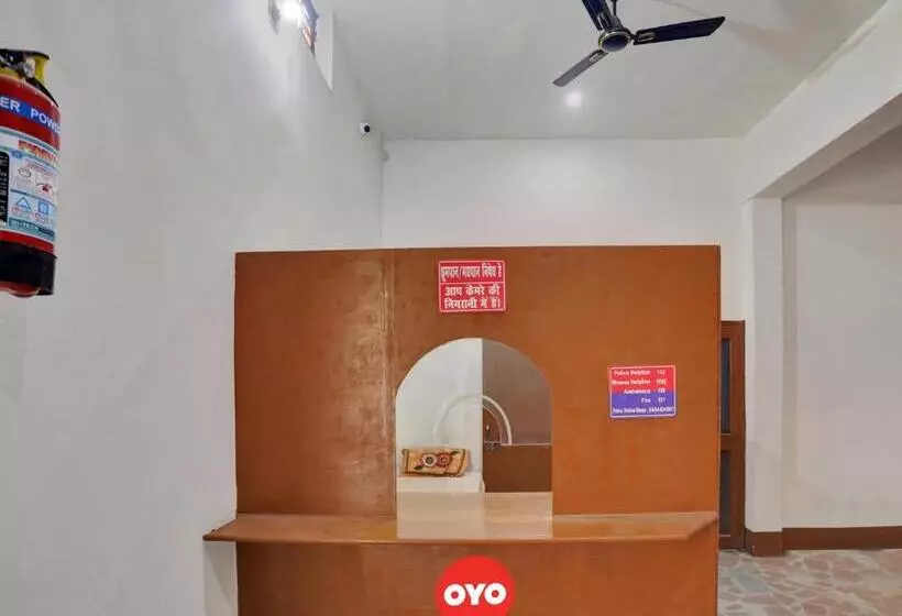 ホテル Spot On 81110 Ganga Darshan Guest House