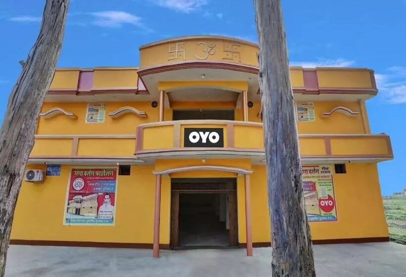 ホテル Spot On 81110 Ganga Darshan Guest House