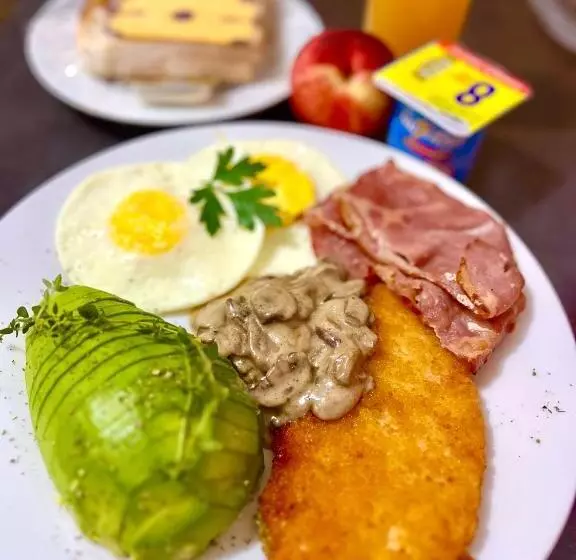 پانسیون Swane’s Guesthouse