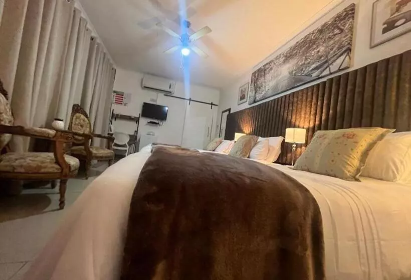 پانسیون Swane’s Guesthouse