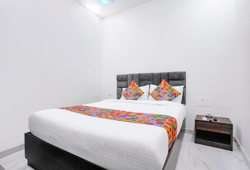 فندق Fabexpress Bhau Residency   Nr Mumbai International Airport