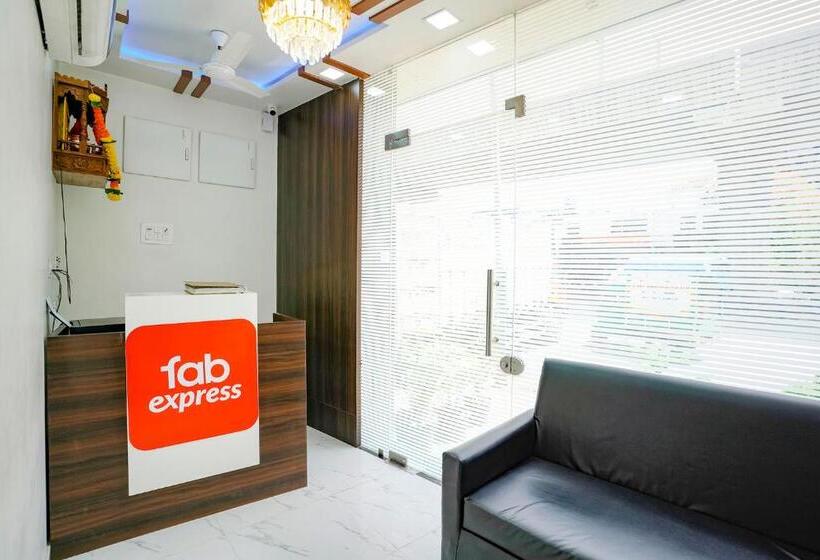 فندق Fabexpress Bhau Residency   Nr Mumbai International Airport
