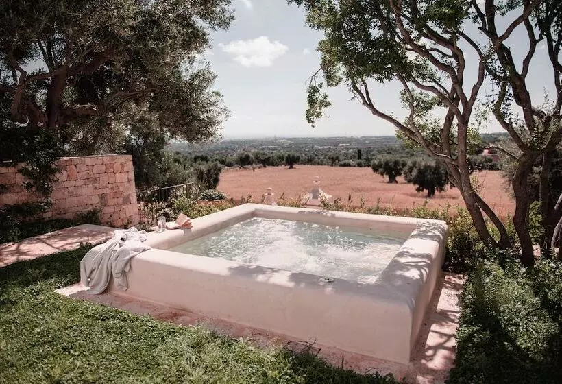 ホテル Masseria Auraterrae