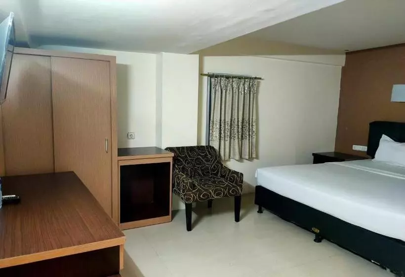 Hotelli Oyo 92471 Hasma Jaya Syariah