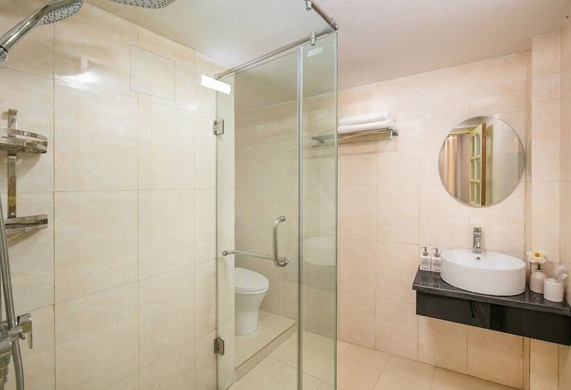 La Renta Center Hotel & Spa