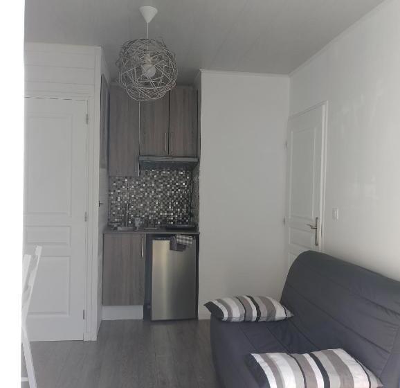 پانسیون Sagardi Zolan