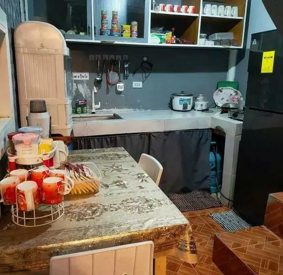 Retkeilymaja Tommy Backpackers Inn