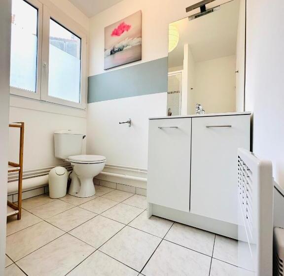 تختخواب و صبحانه Reims Sherpa Lodge