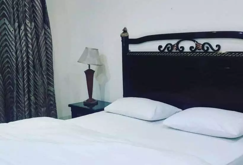 هتل New Palace