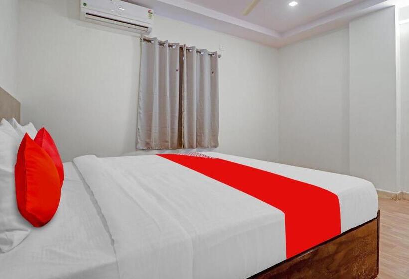 בית מלון כפרי O R Square Bn Reddy