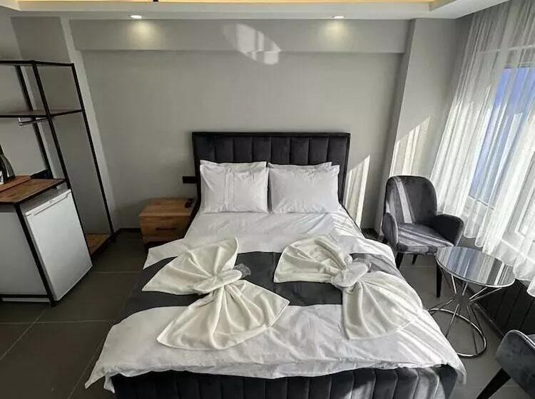 ホテル Torch Suit