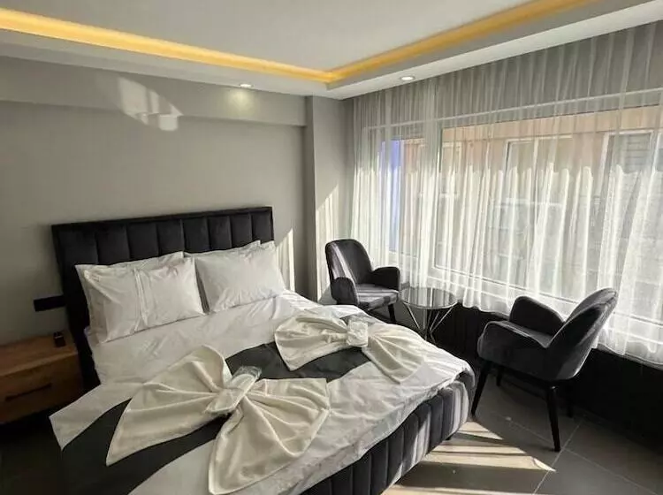 ホテル Torch Suit