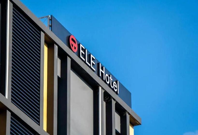 Ele Hotel Kuzuha