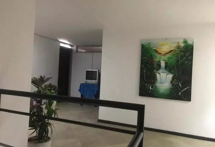 ホテル Bolivariano