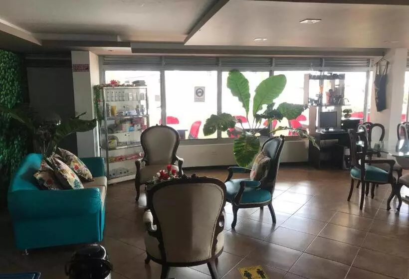 ホテル Bolivariano