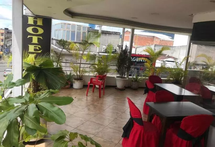 ホテル Bolivariano