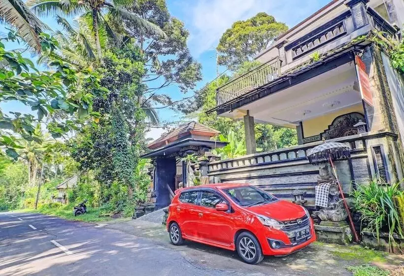 ホテル Oyo 92438 Nugraha Stay